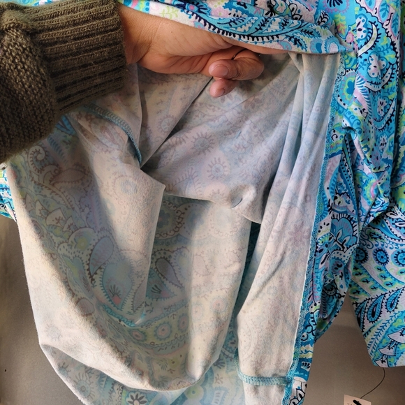 Talbots Blue Paisley Bateau Neck Size PXL 3/4 Sleeve Imported NEW Multicolor - Picture 8 of 9